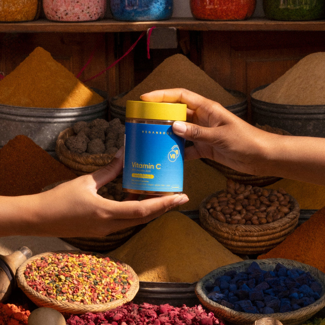 Vitamine C en huidverzorging helpt het écht tegen rimpels en acne?